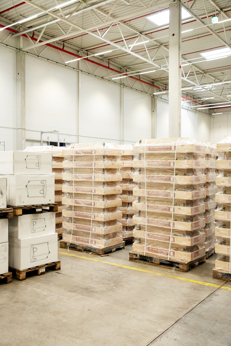 Corporate Reportage Bauhaus Logistik Portrait und Reportage Fotografie für Corporate und Editorial