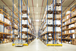 Corporate Reportage Bauhaus Logistik Portrait und Reportage Fotografie für Corporate und Editorial