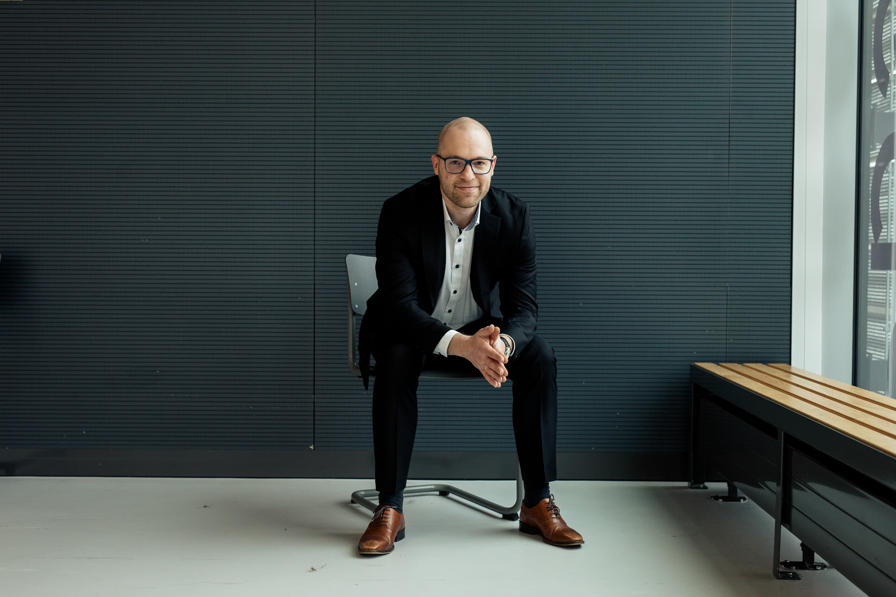 Corporate Businessportraits Portraits Business Düsseldorf authentisch natürlich, Portrait und Reportage Fotografie für Corporate und Editorial