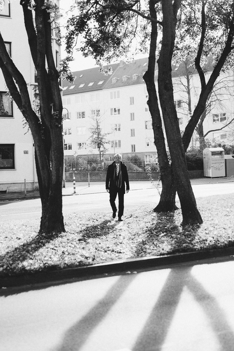 Portrait Thomas Knaack Unternehmer Düsseldorf Editorial Portrait und Reportage Fotografie für Corporate und Editorial