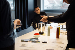 IP44.de Corporate Bildpool Business Arbeitssituationen Mitarbeiterportraits Impressionen Katalog authentisch natürlich Portrait und Reportage Fotografie für Corporate und Editorial