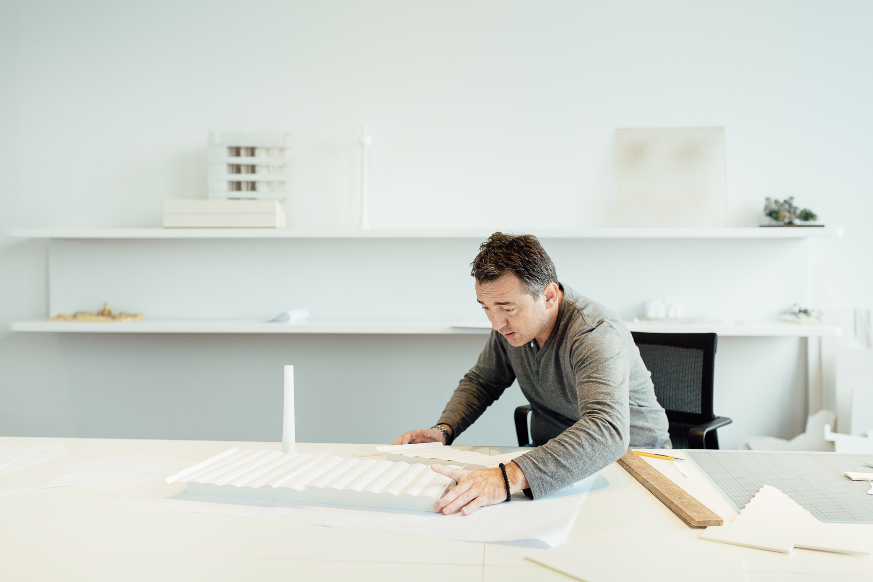 Ingenhoven Architects Corporate Bildpool Businessfotografie Unternehmensportrait Arbeitssituationen Mitarbeiterportraits Impressionen authentisch natürlich Portrait und Reportage Fotografie für Corporate und Editorial