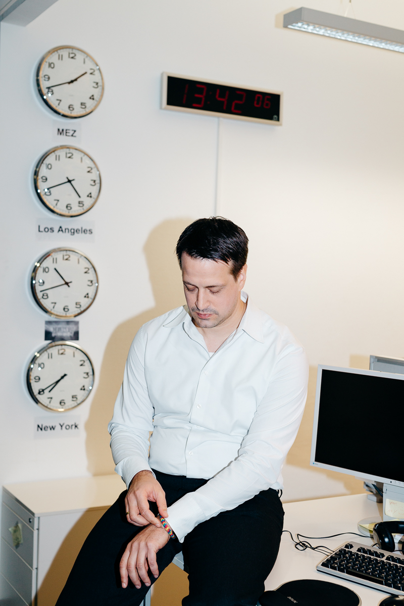 Corporate Portrait RTL Geschäftsbericht Mitarbeiter Management authentisch natürlich Portrait und Reportage Fotografie für Corporate und Editorial